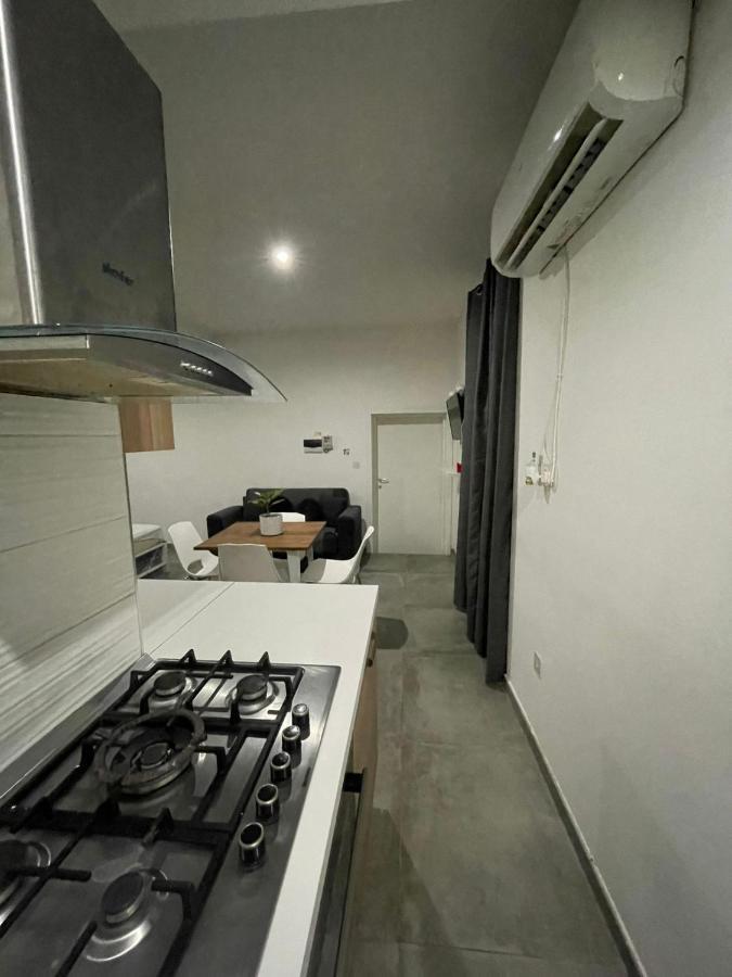 Malta Suites Senglea Eksteriør billede