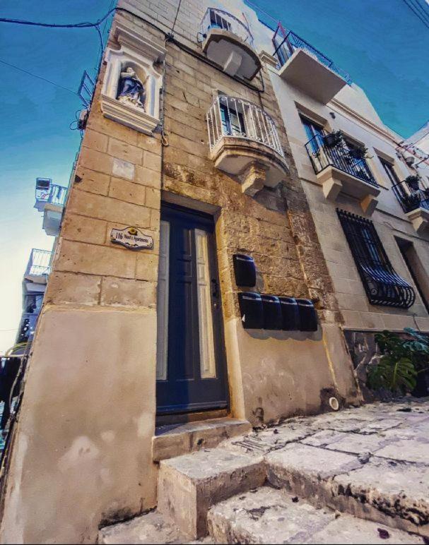 Malta Suites Senglea Eksteriør billede